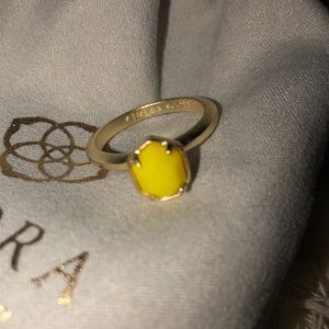 Yellow stone kendra scott ring